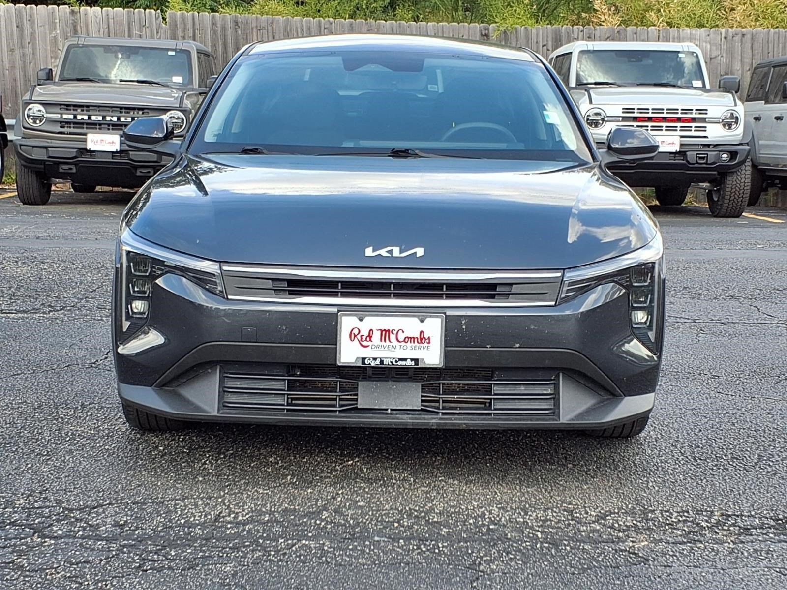 Used 2025 Kia K4 FWD image 2