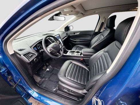 Certified 2024 Ford Edge SEL w/ Convenience Package image 17