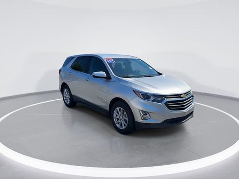 Used 2019 Chevrolet Equinox LT w/ Driver Convenience Package FWD image 1