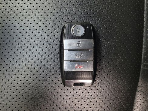 Used 2014 Kia Sorento EX image 32