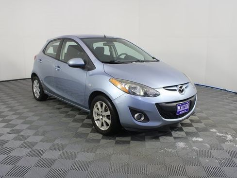 Used 2013 MAZDA MAZDA2 Touring image 22