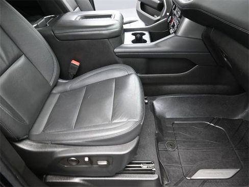 Used 2022 Chevrolet Tahoe LT w/ LT Signature Plus Package image 28