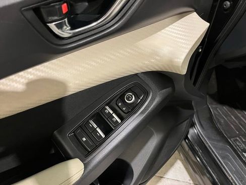 Used 2019 Subaru Ascent Premium AWD/4WD image 17
