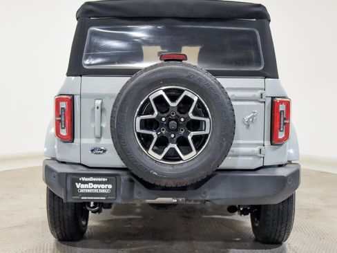 Used 2021 Ford Bronco Outer Banks image 10