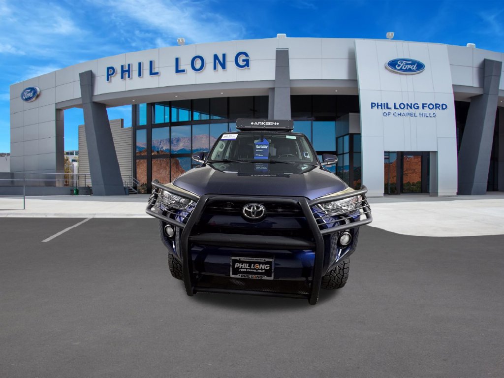 Used 2017 Toyota 4Runner SR5 Premium AWD/4WD image 8