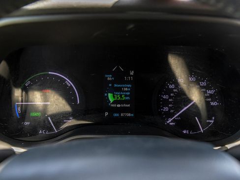 Used 2022 Toyota Sienna XLE w/ XLE Plus Package FWD image 27