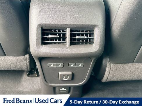 Used 2019 Chevrolet Equinox Premier image 27