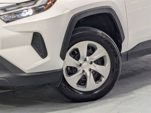 Used 2023 Toyota RAV4 LE image 30