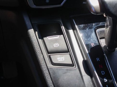 Used 2017 Honda CR-V Touring image 34