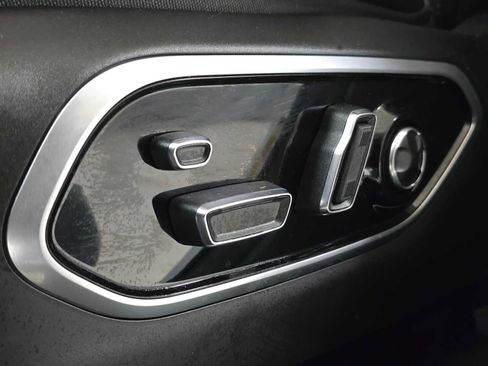 Used 2025 Jeep Grand Cherokee L Summit w/ Obsidian Package AWD/4WD image 28