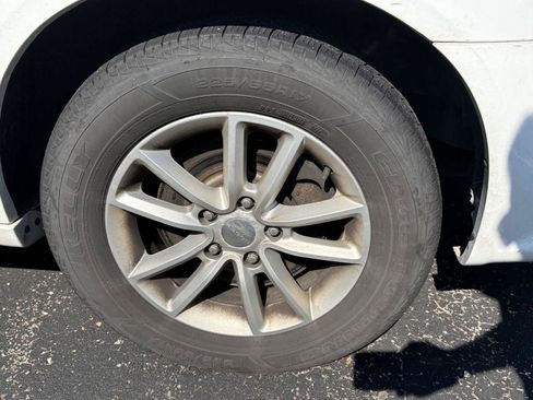 Used 2018 Dodge Grand Caravan SXT FWD image 7