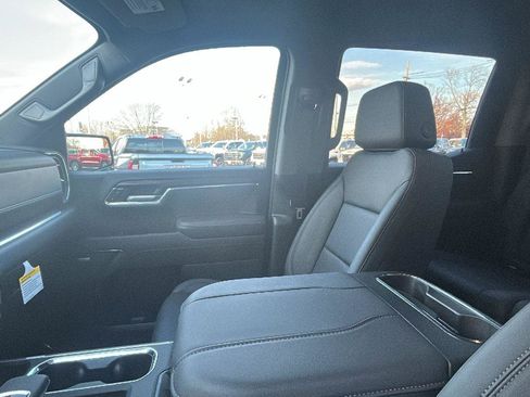 New 2026 GMC Sierra 1500 SLT w/ SLT Premium Plus Package image 29