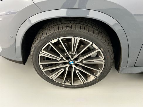 Used 2023 BMW X1 xDrive28i w/ M Sport Package image 11