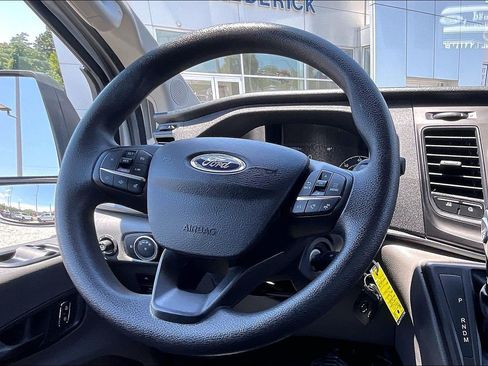 Certified 2025 Ford Transit 250 Low Roof w/ Exterior Upgrade Package RWD image 5