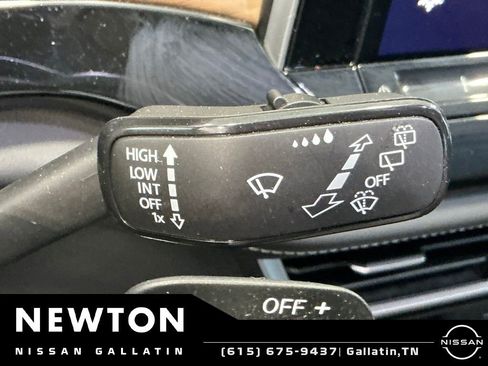 Used 2025 Volkswagen Atlas SE FWD image 60