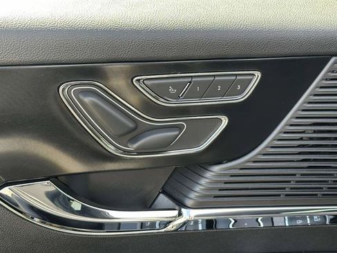 Used 2022 Lincoln Corsair AWD w/ Equipment Group 101A image 36
