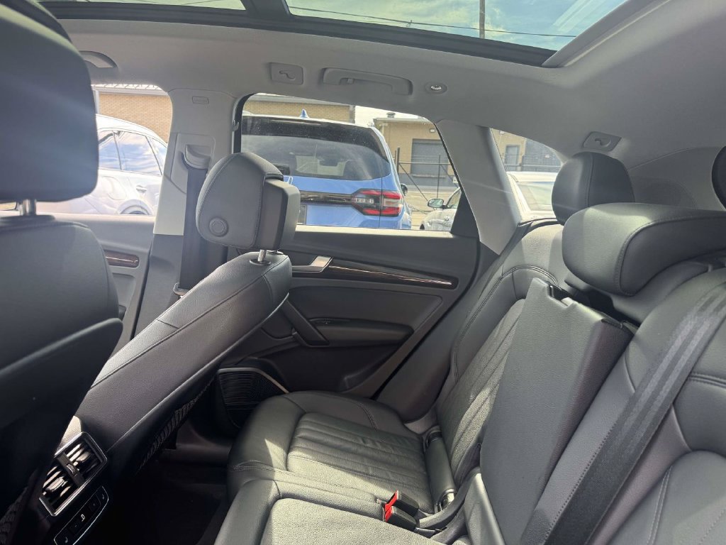 Used 2018 Audi Q5 2.0T Premium Plus AWD/4WD image 11