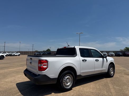 Used 2022 Ford Maverick XL w/ Equipment Group 100A Standard AWD/4WD image 22
