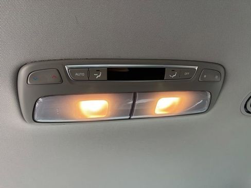 Certified 2023 Kia Telluride S image 36