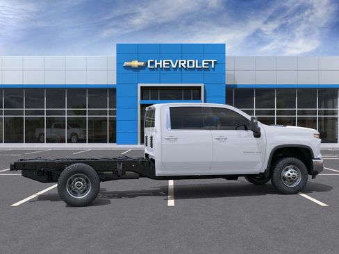 New 2026 Chevrolet Silverado 3500 W/T w/ WT Convenience Package AWD/4WD image 5