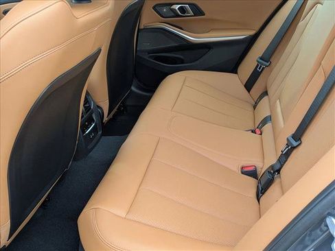 Used 2026 BMW 330i xDrive Sedan w/ Premium Package AWD/4WD image 17