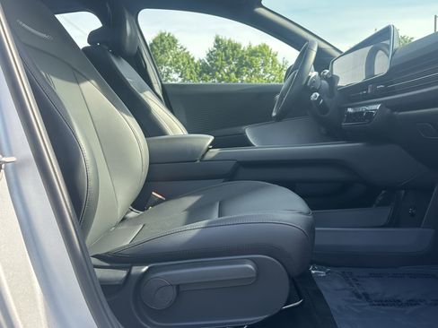 Used 2024 Hyundai Ioniq 6 SEL RWD image 14