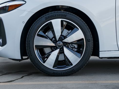 Certified 2025 Audi A5 2.0T Premium w/ Convenience Package image 30