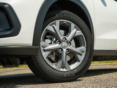 New 2026 Honda HR-V LX image 6