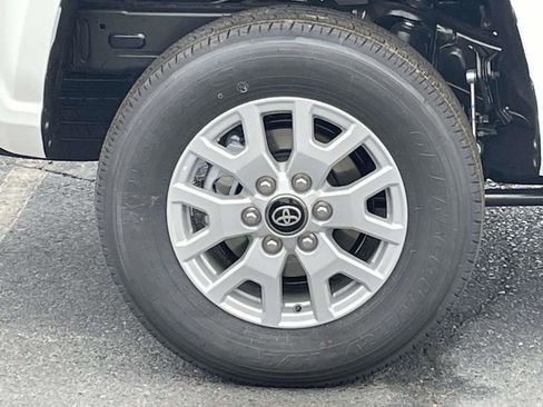 New 2026 Toyota Tacoma TRD Off-Road AWD/4WD image 14