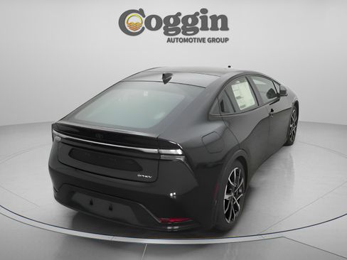 New 2026 Toyota Prius Plug-In Hybrid image 16