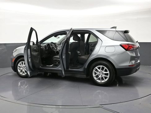 Used 2023 Chevrolet Equinox LT FWD image 35
