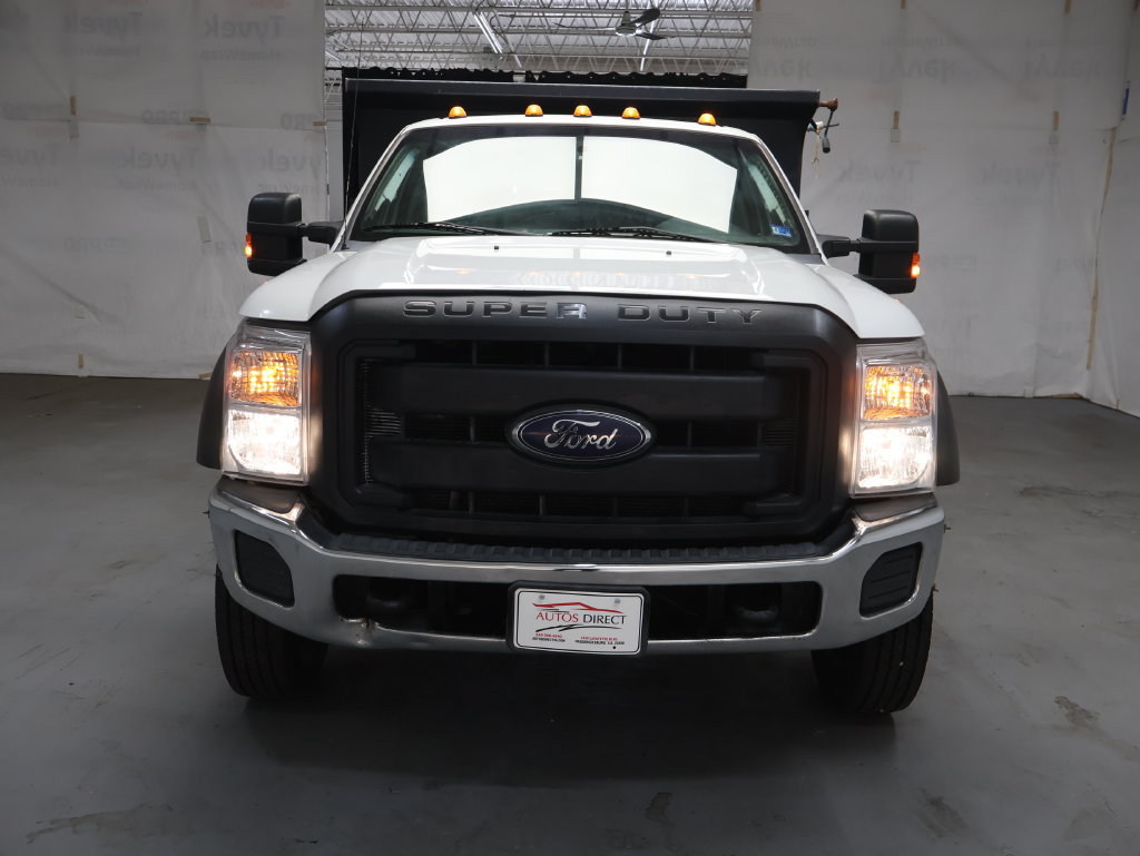 Used 2015 Ford F550 2WD Regular Cab Super Duty image 2