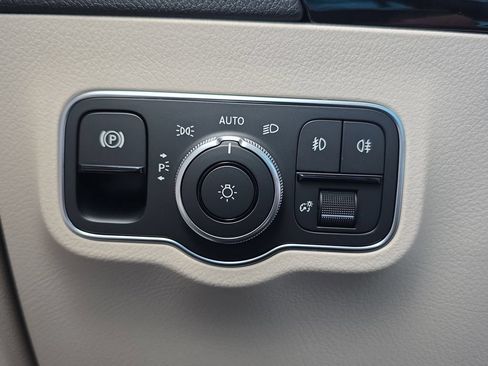 Certified 2026 Mercedes-Benz GLA 250 4MATIC image 27