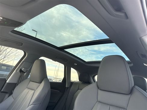 New 2025 Audi Q5 Premium Plus image 22