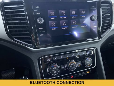 Used 2021 Volkswagen Atlas SEL AWD/4WD image 5