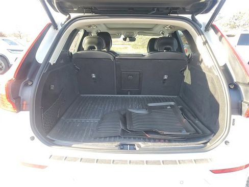 Used 2023 Volvo XC60 T8 Core w/ Climate Package image 10