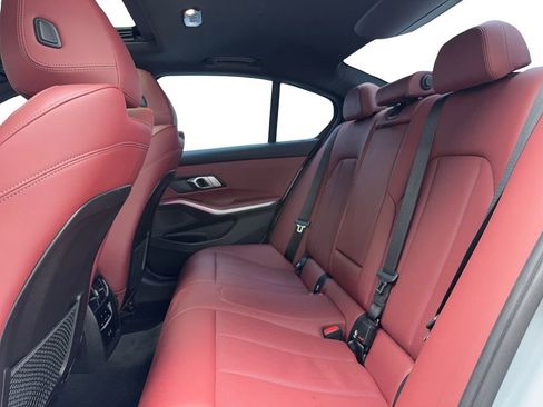 Used 2023 BMW 330i xDrive Sedan w/ M Sport Package image 32