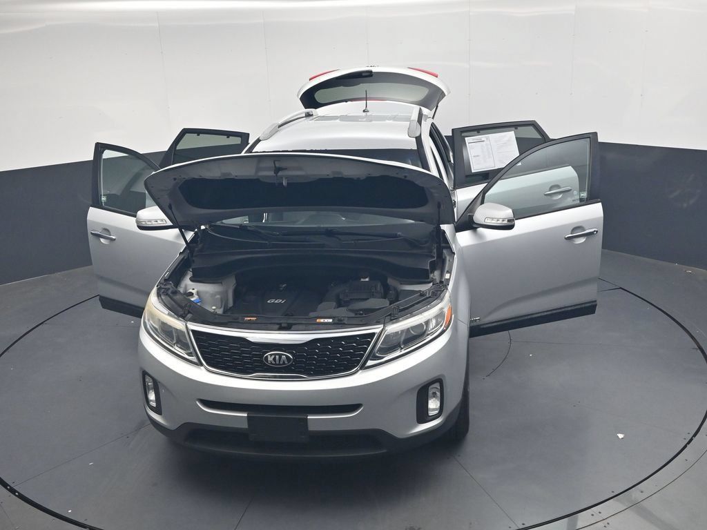 Used 2015 Kia Sorento LX AWD/4WD image 45