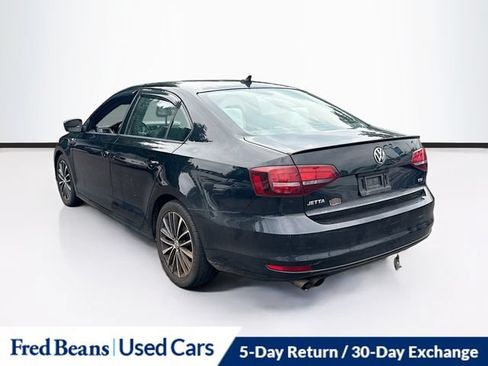 Used 2017 Volkswagen Jetta Sport FWD image 7