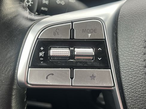 Used 2025 Kia Telluride S AWD/4WD image 19