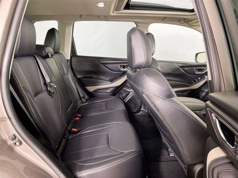 Used 2023 Subaru Forester Limited AWD/4WD image 27