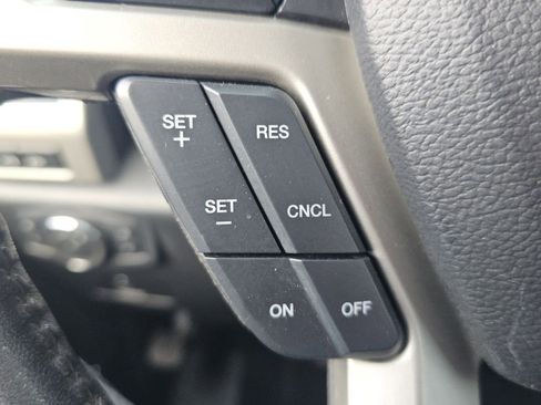 Certified 2019 Ford F250 Lariat w/ Lariat Value Package image 13