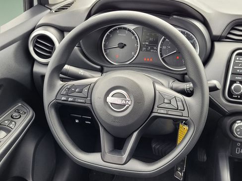 Used 2025 Nissan Versa S w/ Trunk Package FWD image 12
