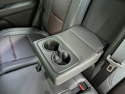 Used 2023 Chevrolet Blazer RS w/ Enhanced Convenience Package image 32