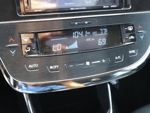 Used 2014 Toyota Avalon XLE Touring FWD image 20