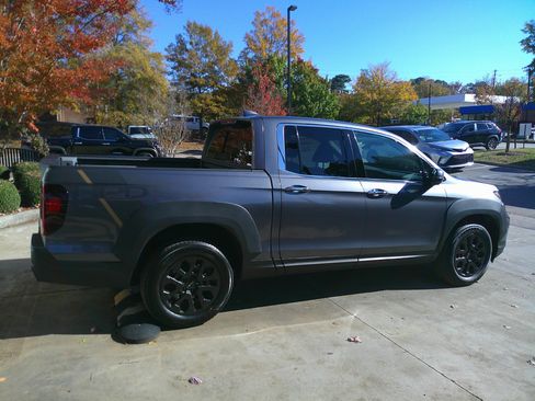Used 2023 Honda Ridgeline RTL-E image 13