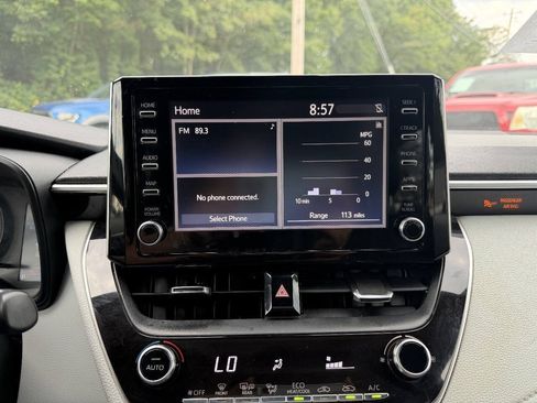 Used 2020 Toyota Corolla SE FWD image 30