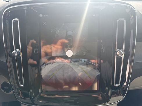 New 2026 Volvo XC40 B5 Plus w/ Protection Package Premier image 12