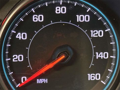 Used 2023 Chevrolet Equinox LT image 28