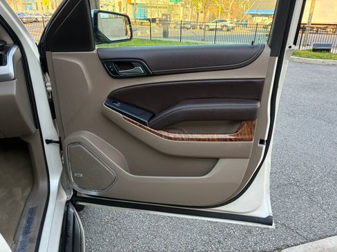 Used 2015 Chevrolet Tahoe LTZ image 15